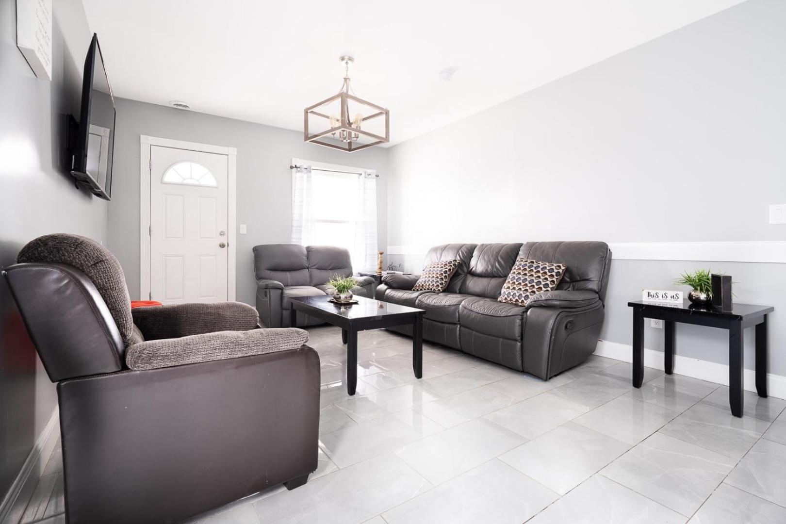 Comfy 4Br, 1 Bath Near The Falls & Casino Niagara Falls Zewnętrze zdjęcie