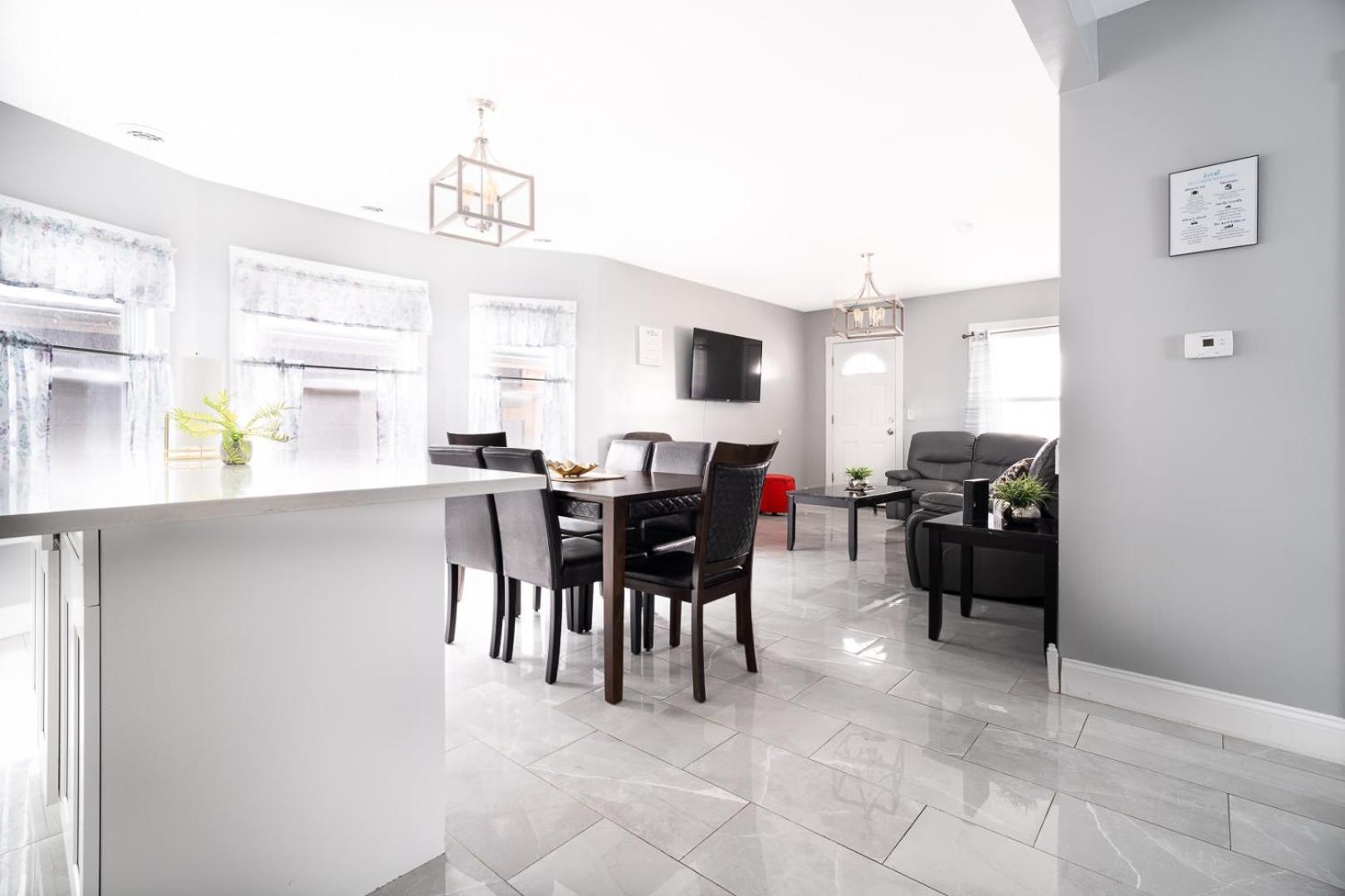 Comfy 4Br, 1 Bath Near The Falls & Casino Niagara Falls Zewnętrze zdjęcie